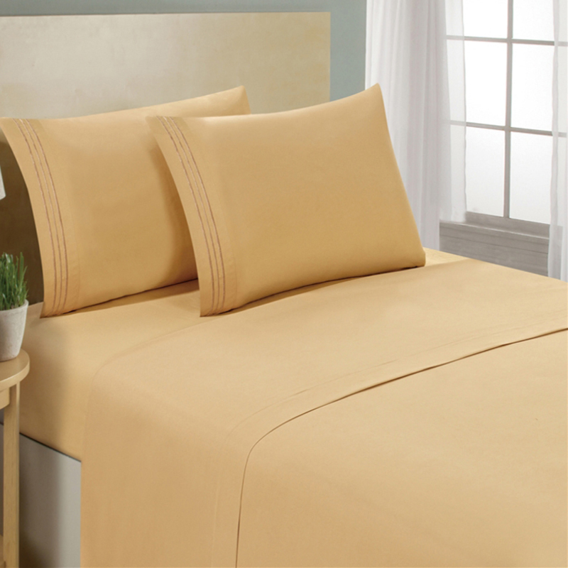 Custom Logo Embroidery Bedding Set for Boutique Hotels