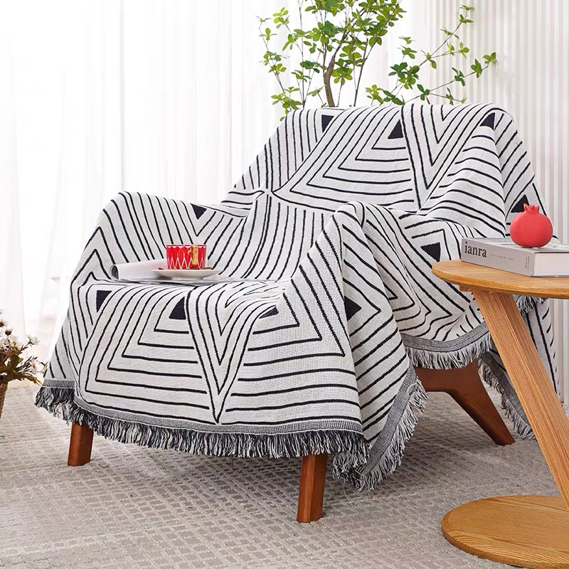 Reversible Organic Cotton Bed Blanket Party Hypoallergenic Tablecloth Custom Breathable King Size Cotton Thermal Blankets