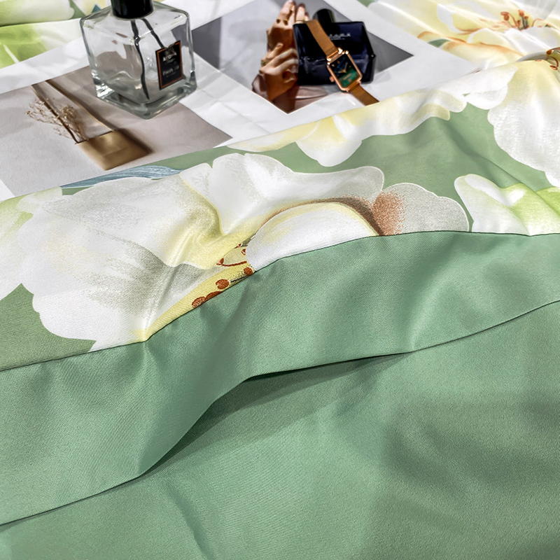 Hot Sale 100% Silk Luxury Embroidered Duvet Cover Bedding Set