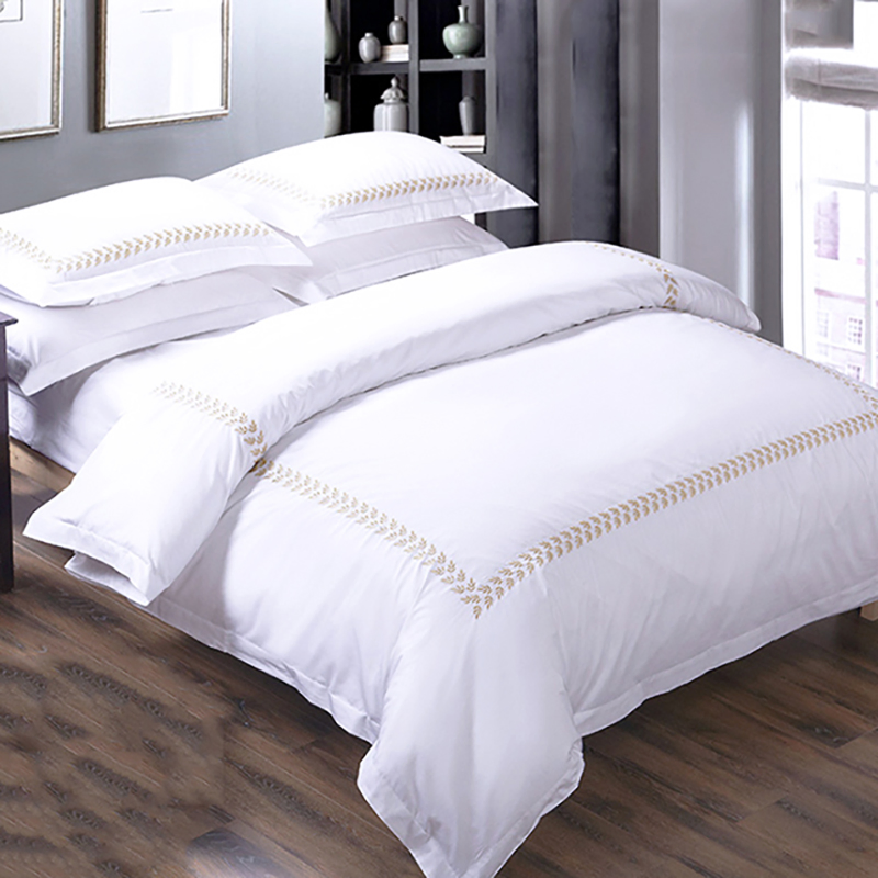 Luxury Bedding Set Elegant Embroidery Wedding Bedroom Set