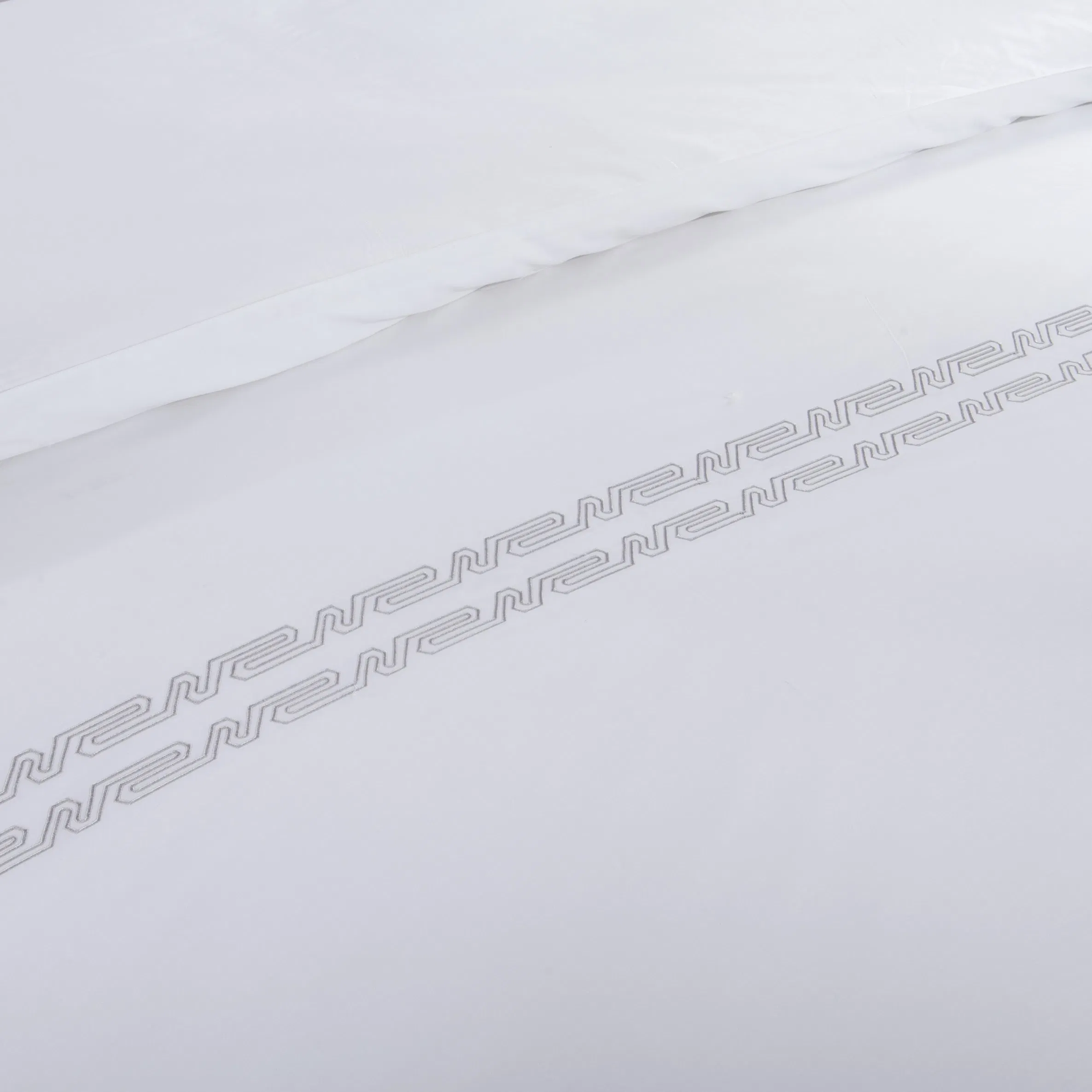 Luxury Hotel Linen Embroidery Bedding Set