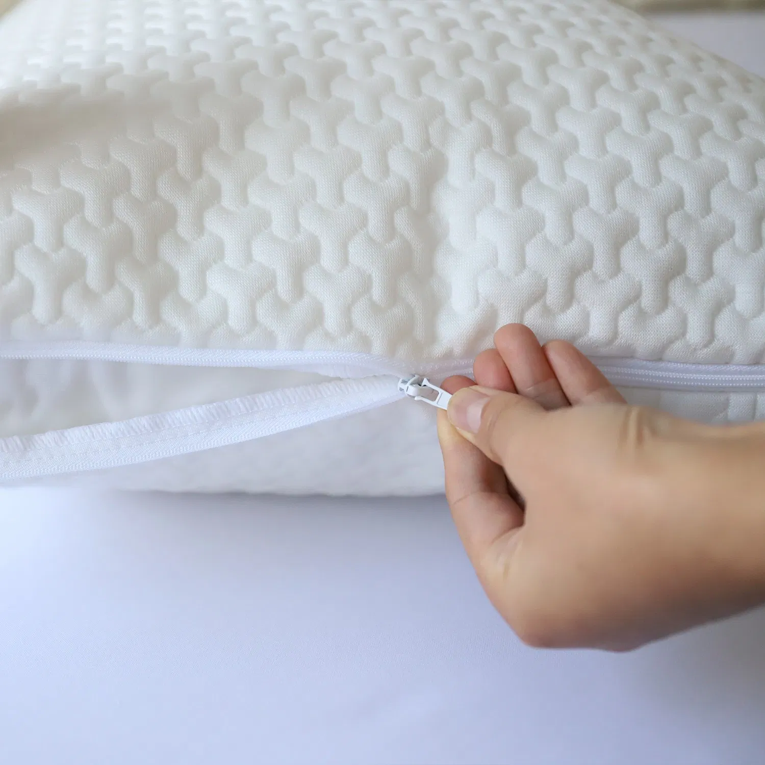 Factory Pillow Case Standard Waterproof Protector Jacquard Pillow Cover with Zipper