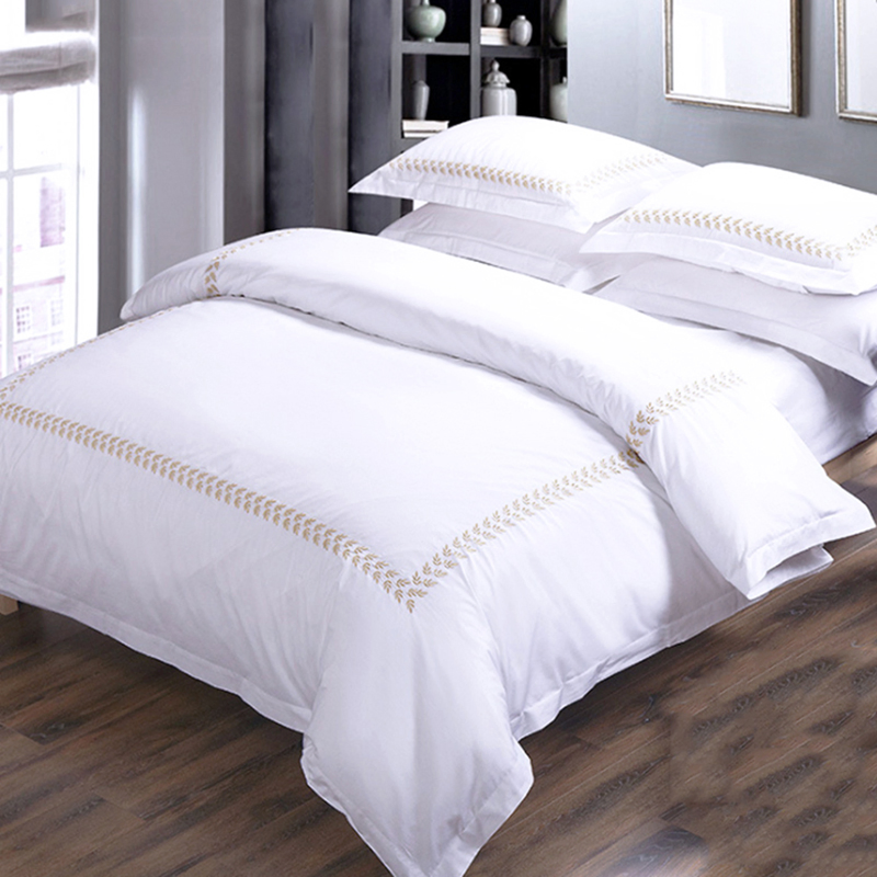 Luxury Bedding Set Elegant Embroidery Wedding Bedroom Set