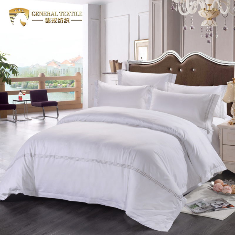 Embroidered Hotel Bedroom Bed Cover Bedding Set Hotel Linen