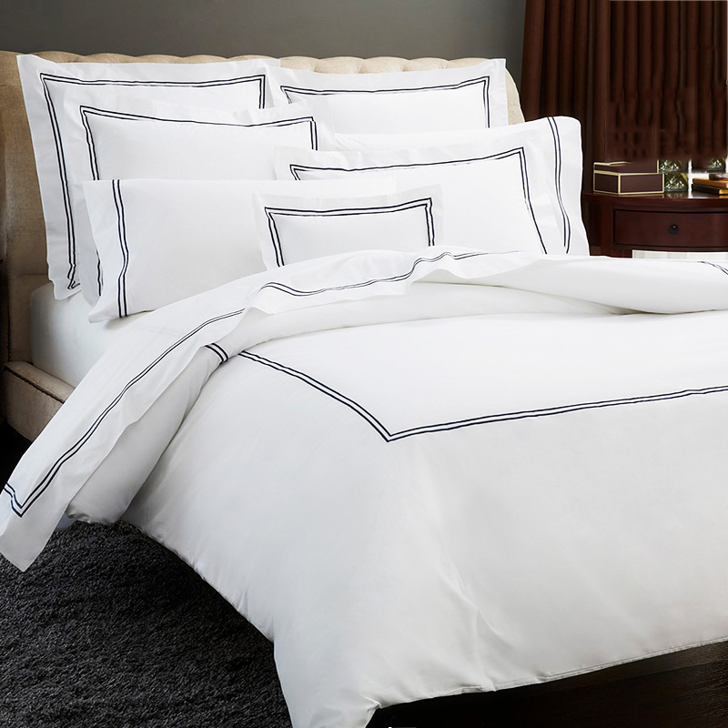 Luxury Bedding Set Elegant Embroidery Wedding Bedroom Set