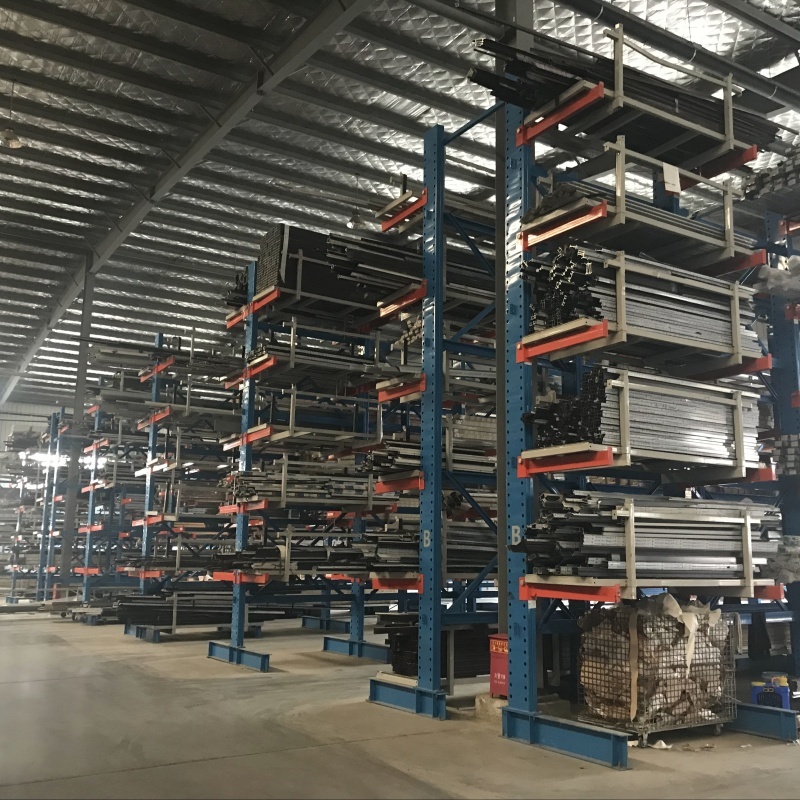 Sturdy Cantilever Racking Industrial Steel Shelf for Lumber Pipe and Reinforcement Storage