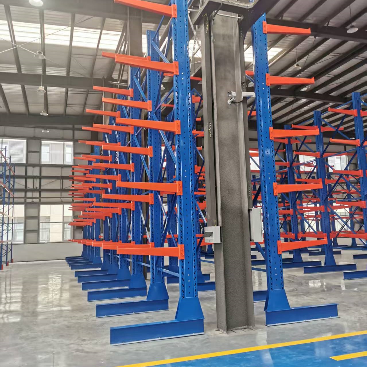Heavy Duty Industrial Cantilever Racking Construction Warehouse Shelf for Mixed Building Materials
