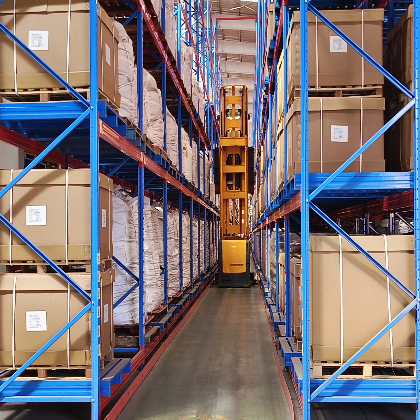 Heavy Duty Steel VNA Rack System-Adjustable Selective Pallet Racking for Narrow Aisles & Industrial Storage-Factory Direct