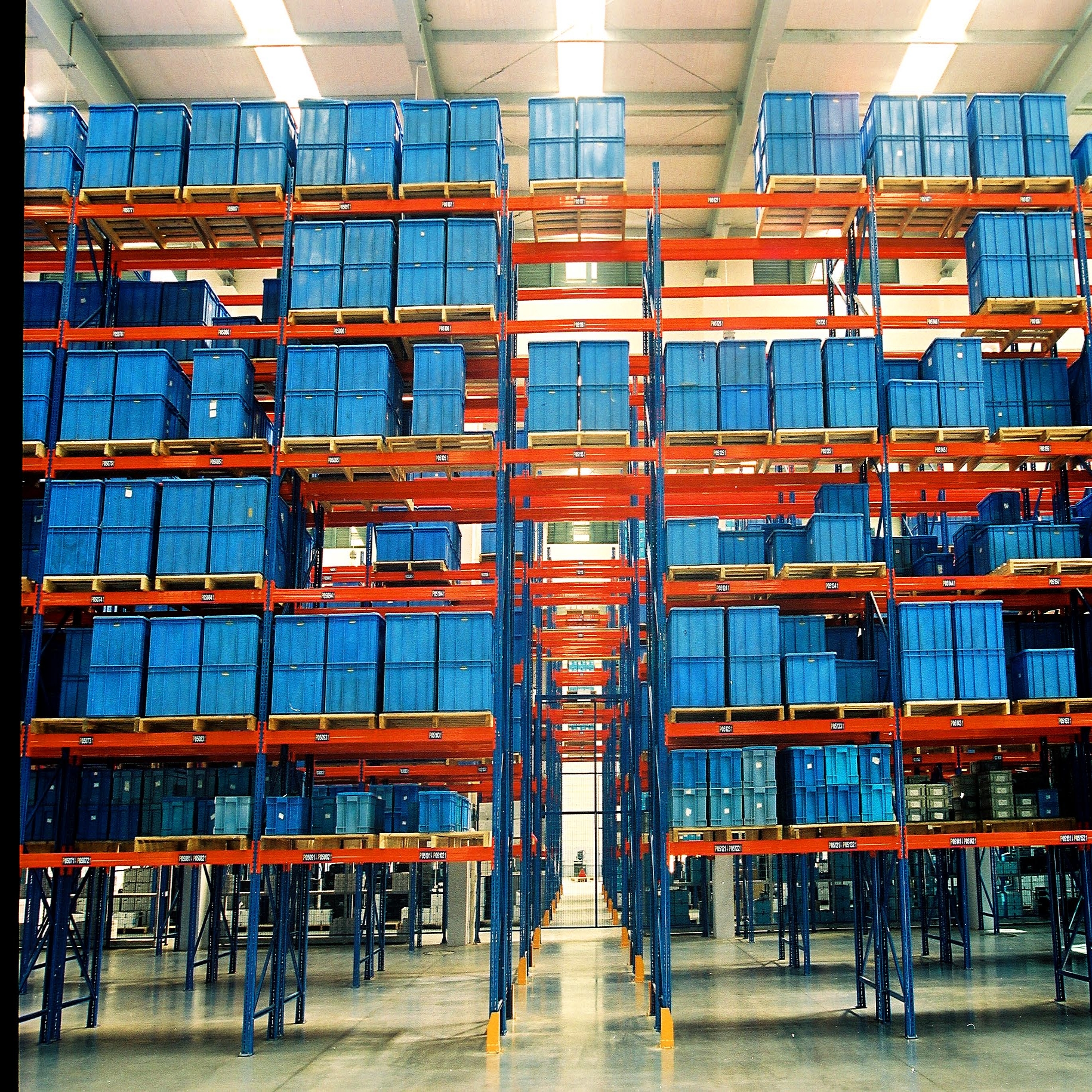 Industrial High Capacity Pallet Rack Hot-dip Galvanized Pallet Rack Heavy Duty Storage Shelving Pallet Rack