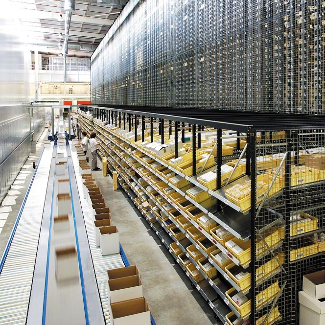 Customized Corrosion Resistant Gravity Carton Flow Rack ISO 9001 Certified for Warehouses Storage Shelving System