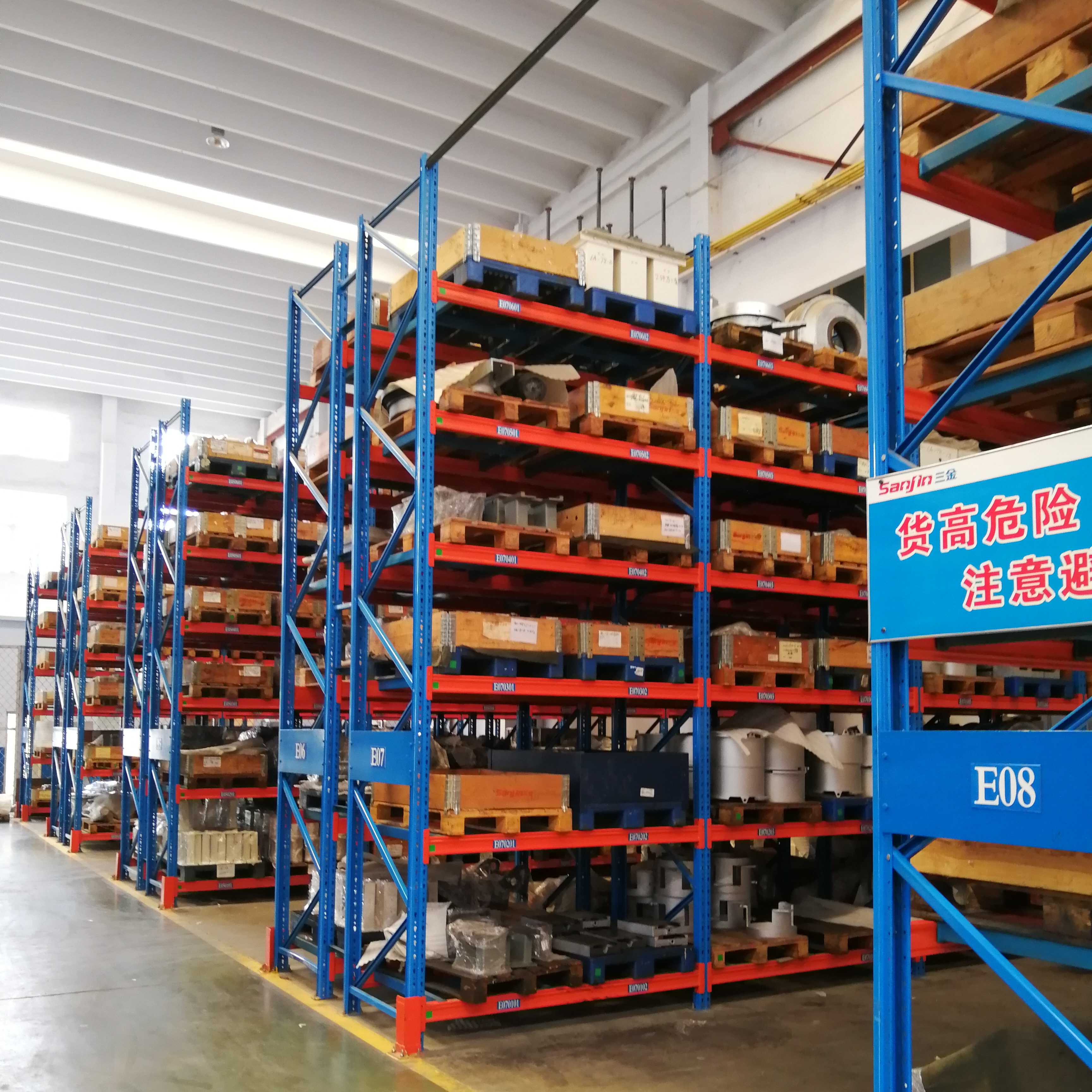 Powder Coated Wire Mesh Teardrop Pallet Rack Heavy Duty Warehouse Rack with CE Certification for Cold Room Food Industry Storage