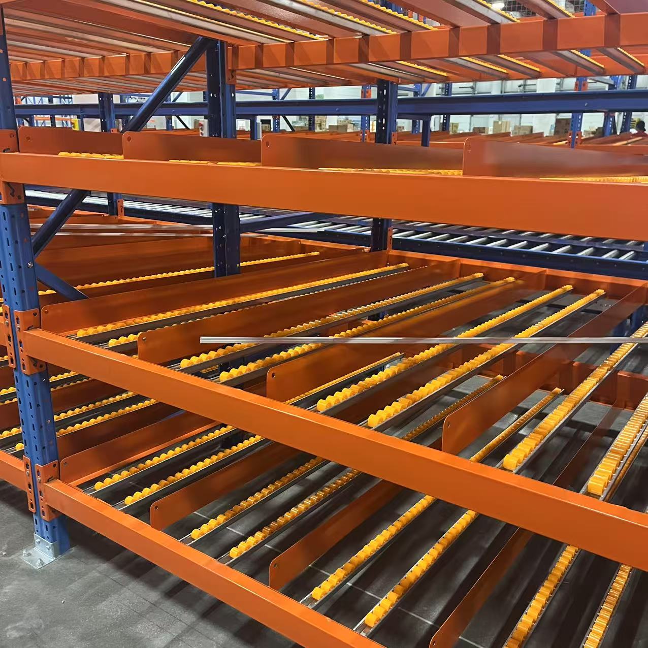 Space Saving 5 Layer Heavy Duty Gravity Carton Flow Rack Easy-to-Install Design CE Standard for Wholesale Warehouse Inventory