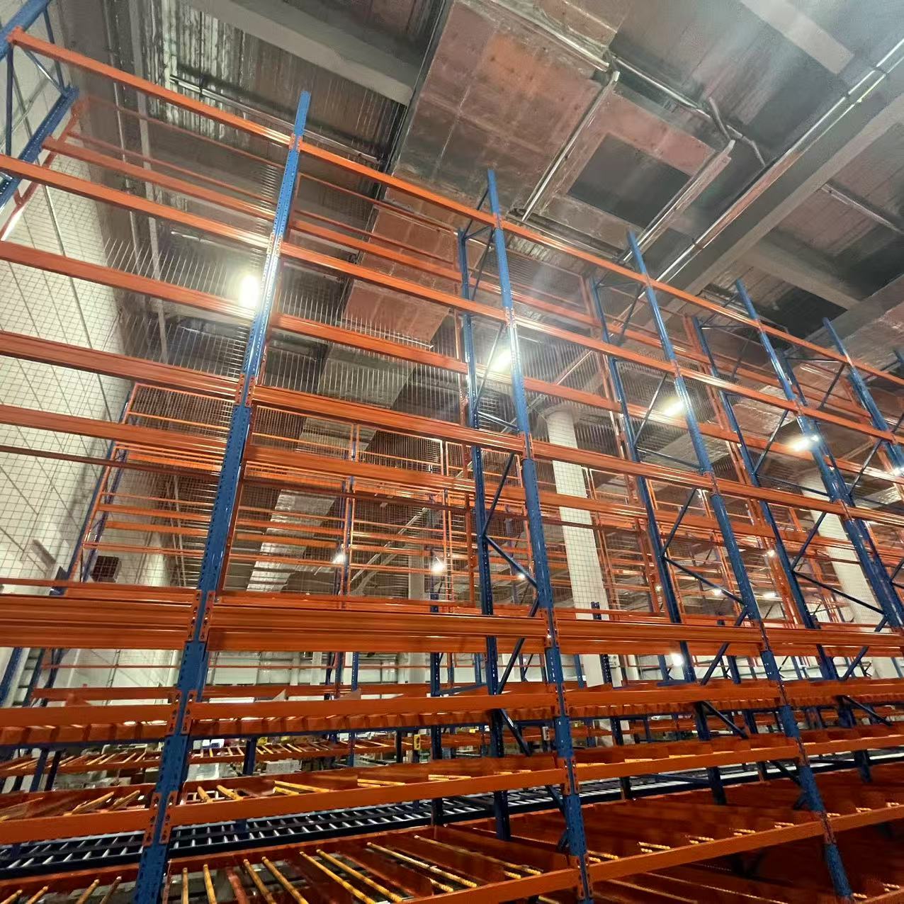 Heavy Duty Steel 5-Layer Durable Carton Gravity Flow Rack Customizable Flow-Through Racking System for FIFO Inventory