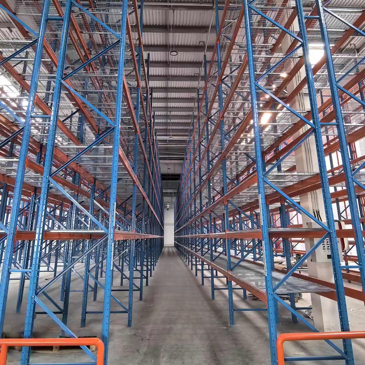 Warehouse layout