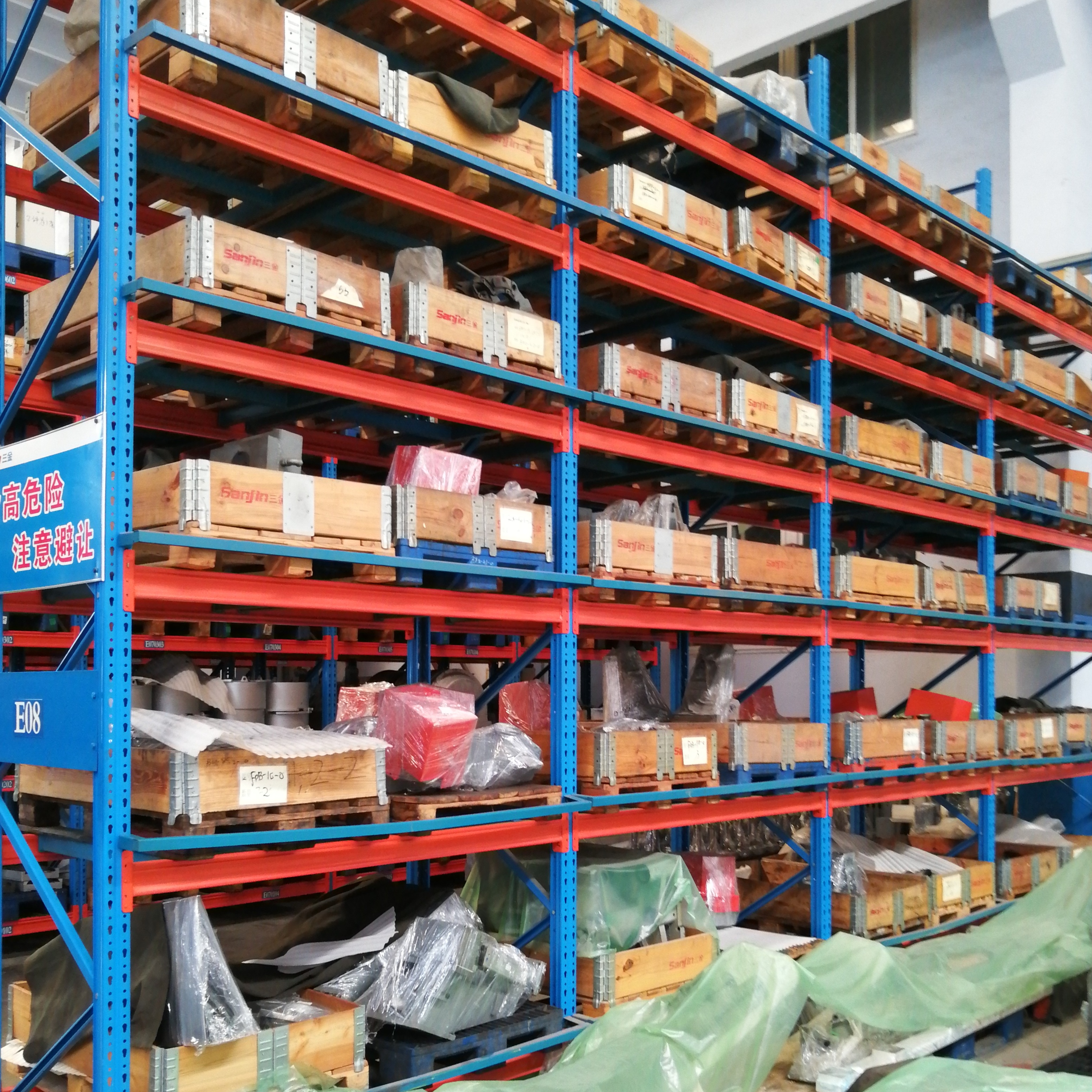 Customizable Teardrop Heavy Duty Pallet Rack System Selective Pallet Racking Metal Shelf High Load Adjustable Warehouse Rack
