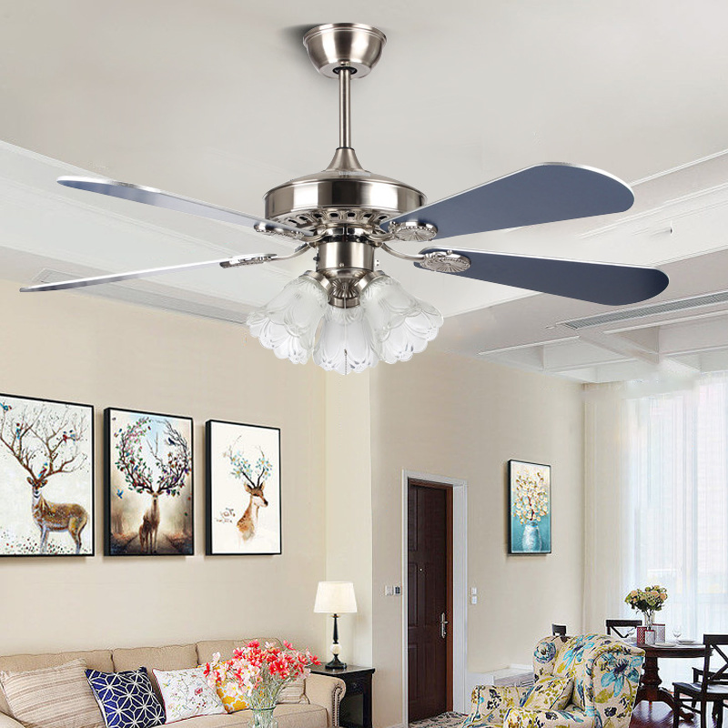 Ceiling Fans with Lights, 42 Inch Low Profile Ceiling Fan with Light and Remote Control Flush Mount Reversible 3CCT Dimmable Noiseless Black Ceiling Fan for Bed