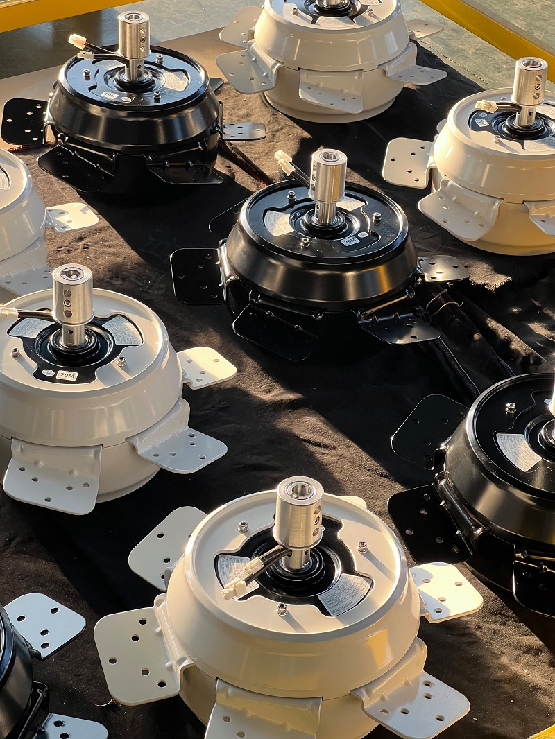 VFans Reversible PMSM Motor Ceiling Fan Warehouse Equipment Strong Wind Volume Ceiling Fan Restaurant Church Gym Commercial Fan