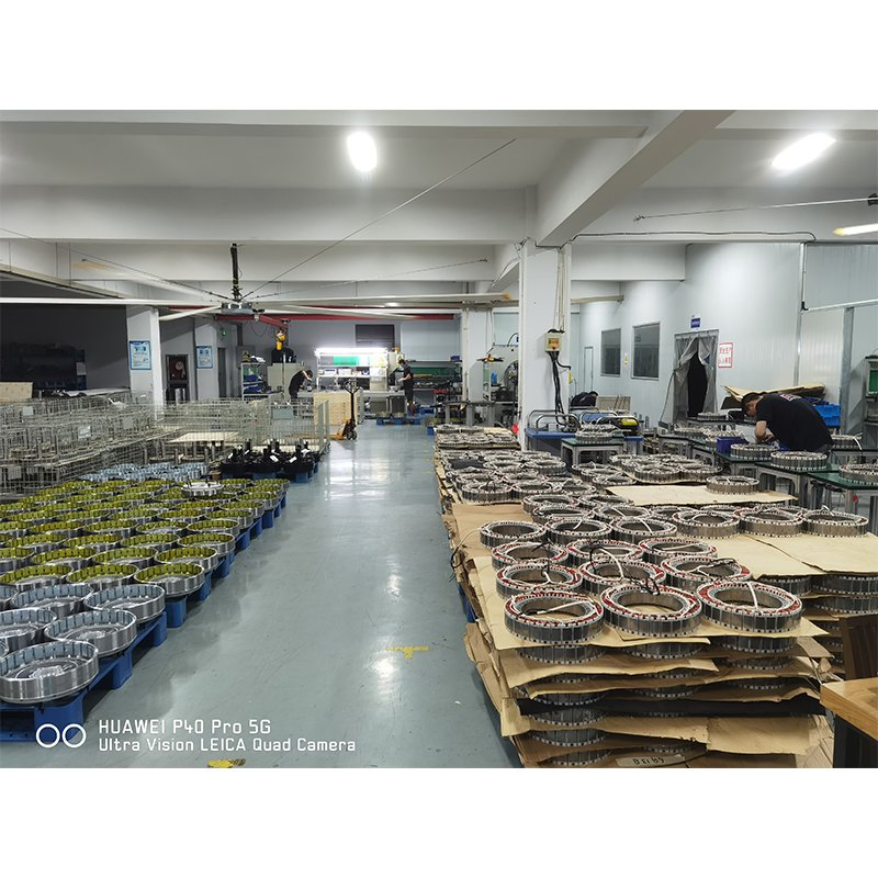 Factory Warehouse Ventilation Low Speed Energy Efficient Large Diameter Hvls Fan DC Permanent Magnet Synchronous Motor Industrial Ceiling Fan