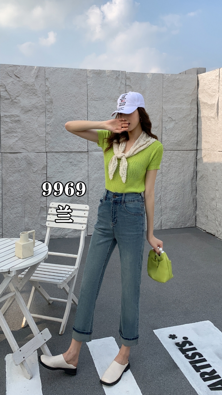 Plus Size Women's Denim Jeans High Waisted Stretch Fabric Fade-Resistant All-Season Wear Casual Regular Fit Button Eco-Friendly