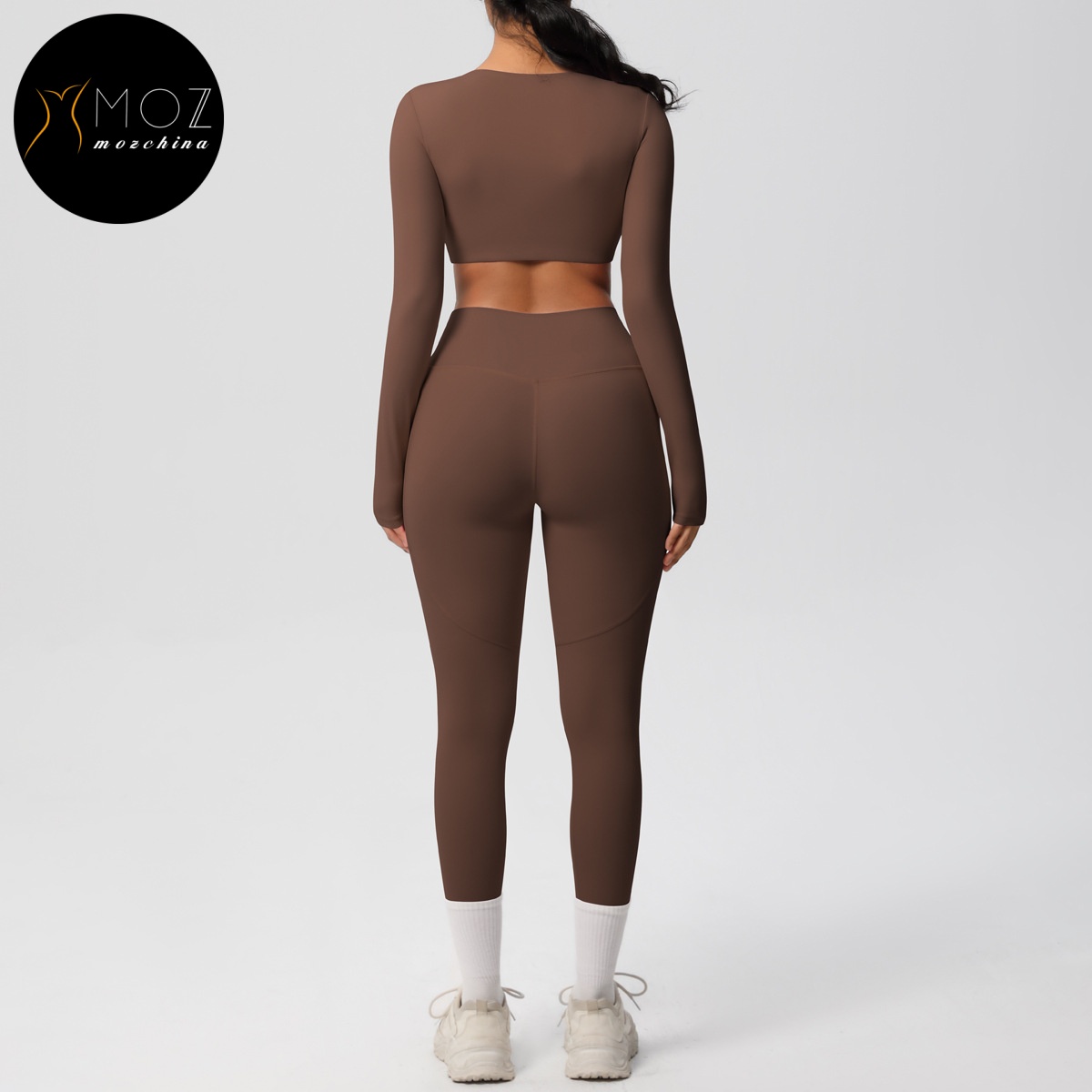 Women's Solid Brushed Breathable High-Stretch Crop Top &amp; Pocket Leggings 2-Piece Set Custom Logo Yoga Activewear for Running