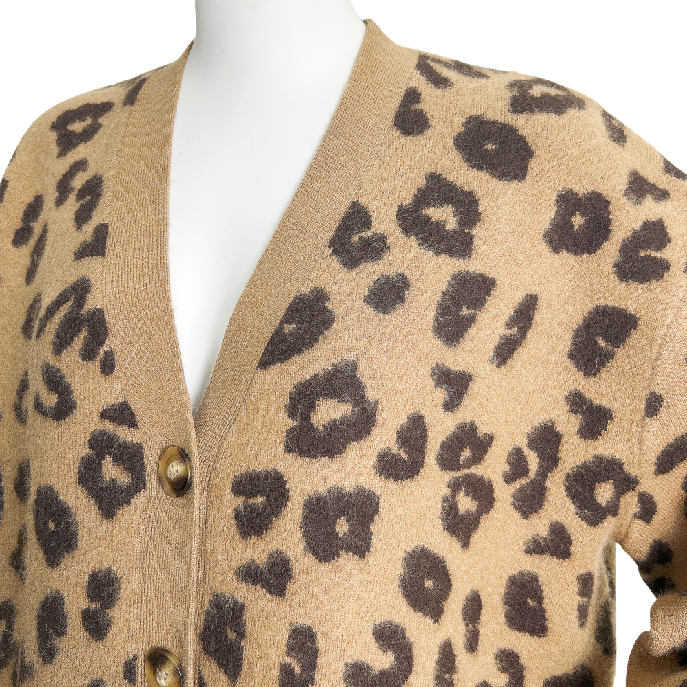 Women's Winter Leopard Pattern Oversized Sweater Knitwear Jacquard V-Neck Casual Long Sleeve Single Button Cardigan