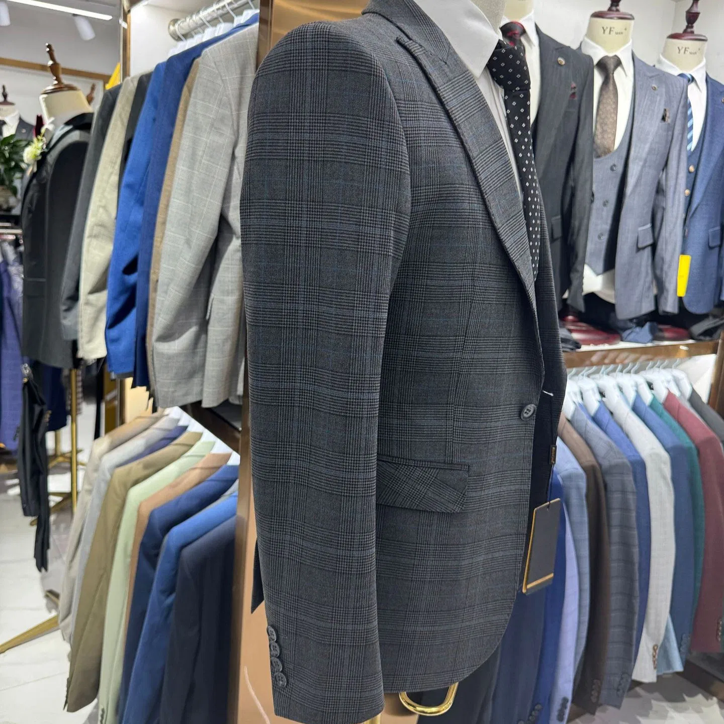 Suit Detail 2