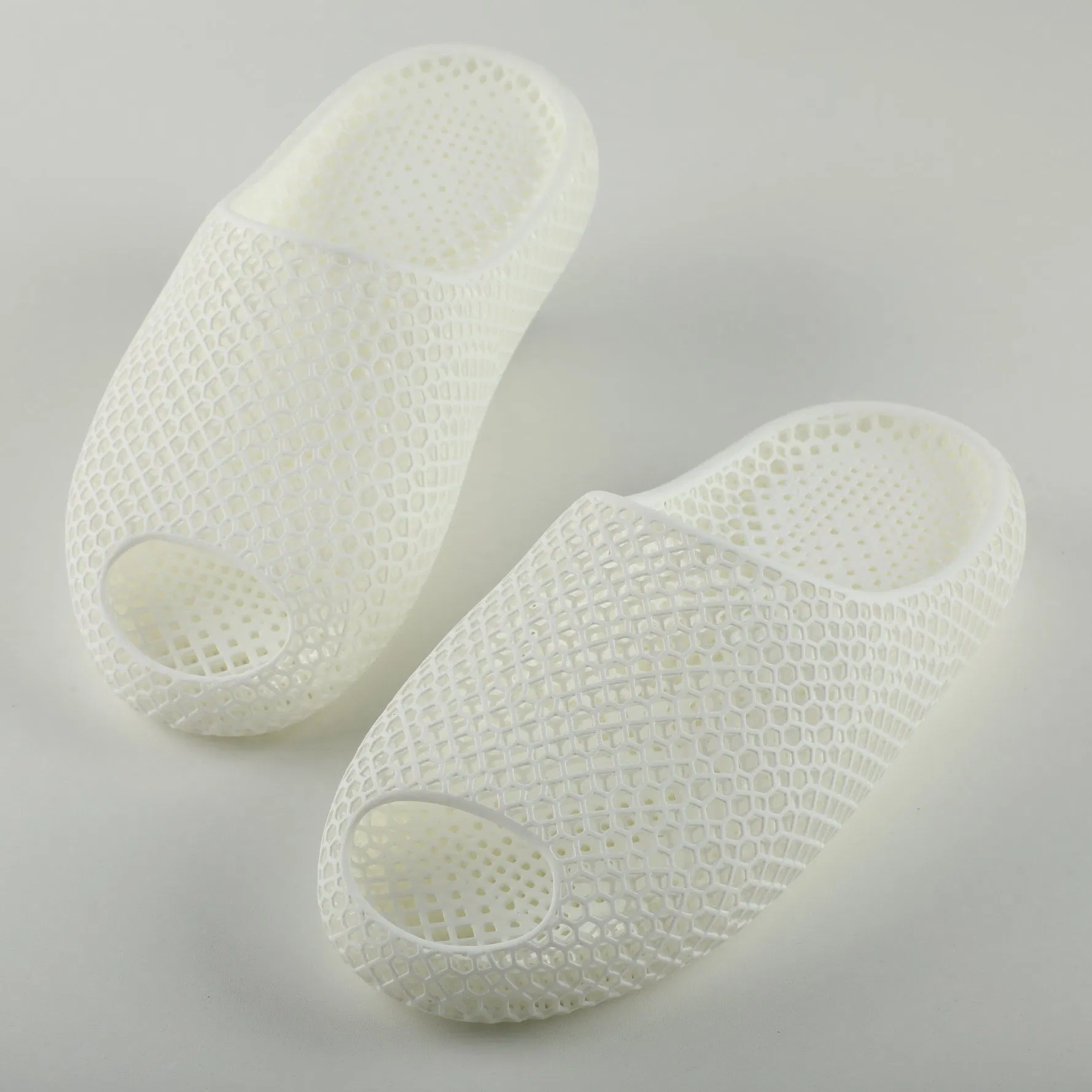 White Aerocloud 3D Printed Water Shoe with Minimal Comfort, Quick-Dry Wear and Soft-Step Ease for Hotel Resort Trips