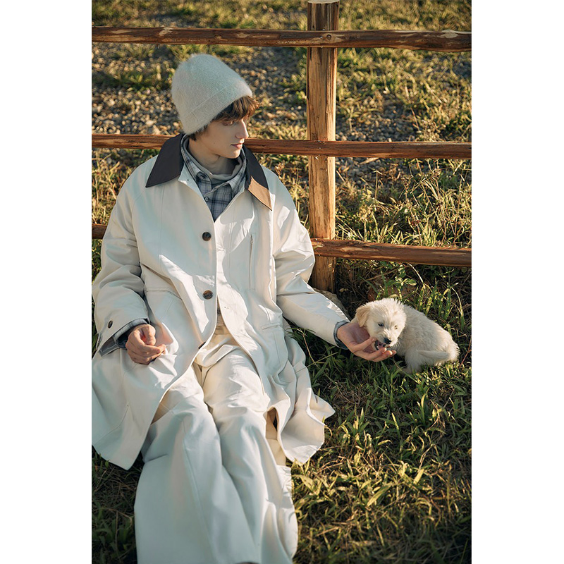 Classic Men's MID Length Trench: Stylish Business Attire
