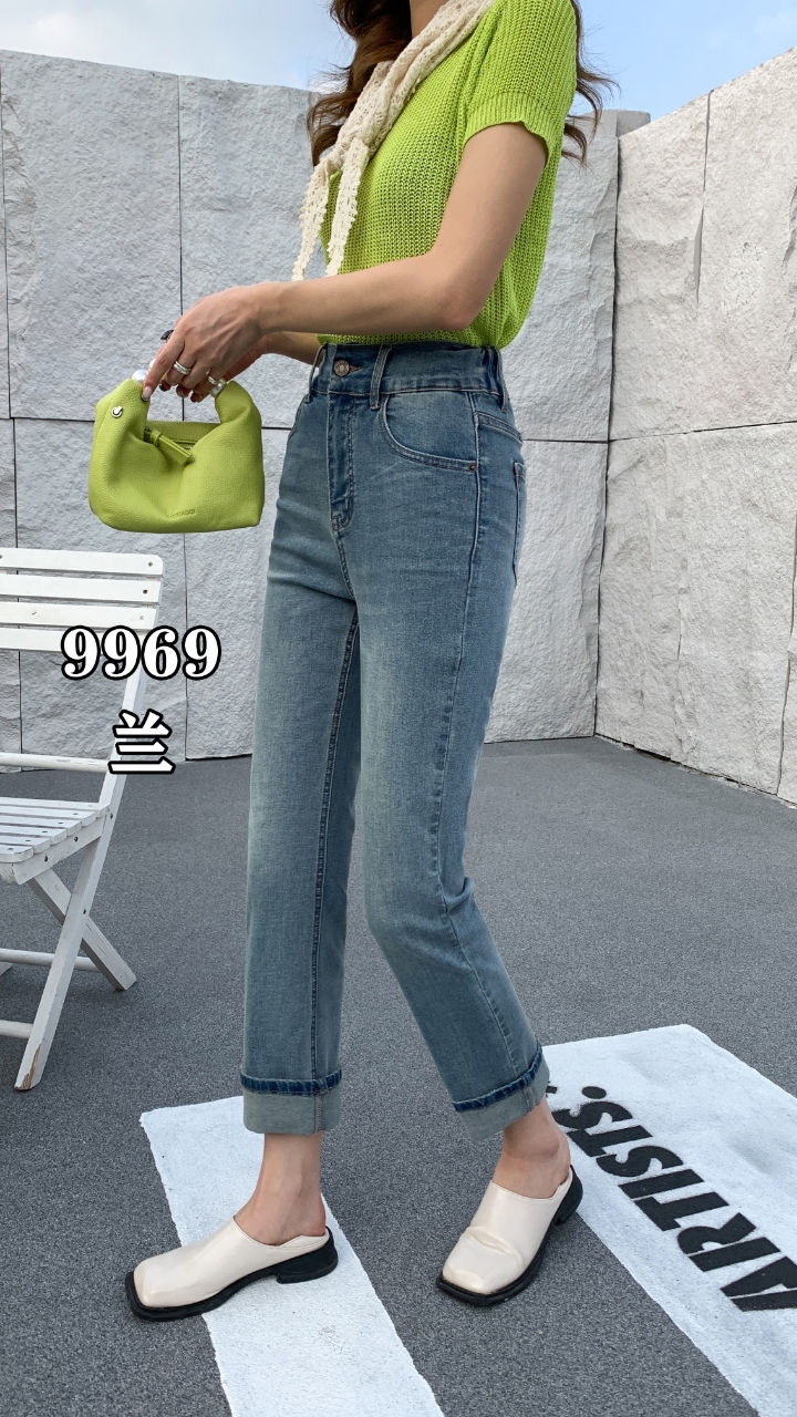 Plus Size Women's Denim Jeans High Waisted Stretch Fabric Fade-Resistant All-Season Wear Casual Regular Fit Button Eco-Friendly