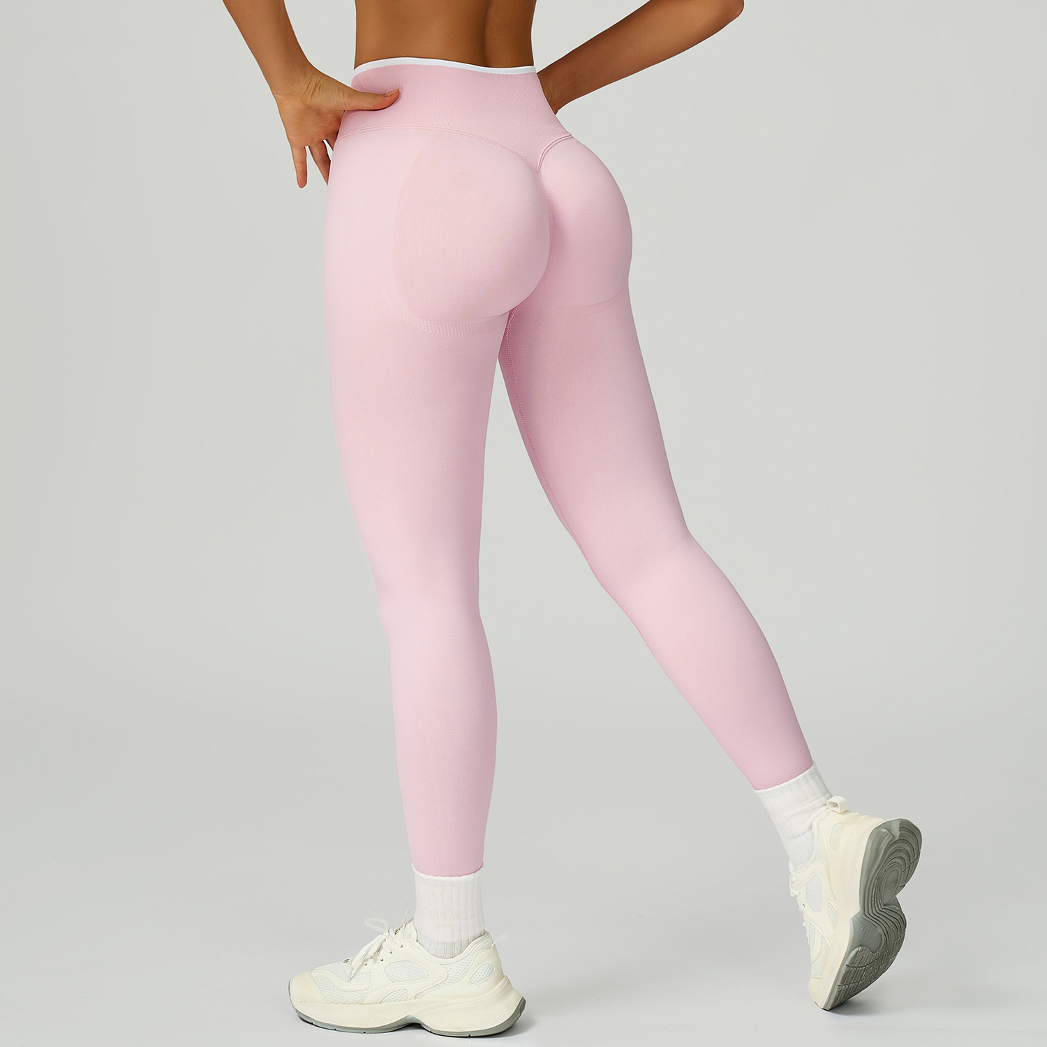 Wholesale Custom Logo Fitness Leggings Seamless Yoga Leggings Women Running Cycling Pants Sports Leggings Workout Gym Clothing