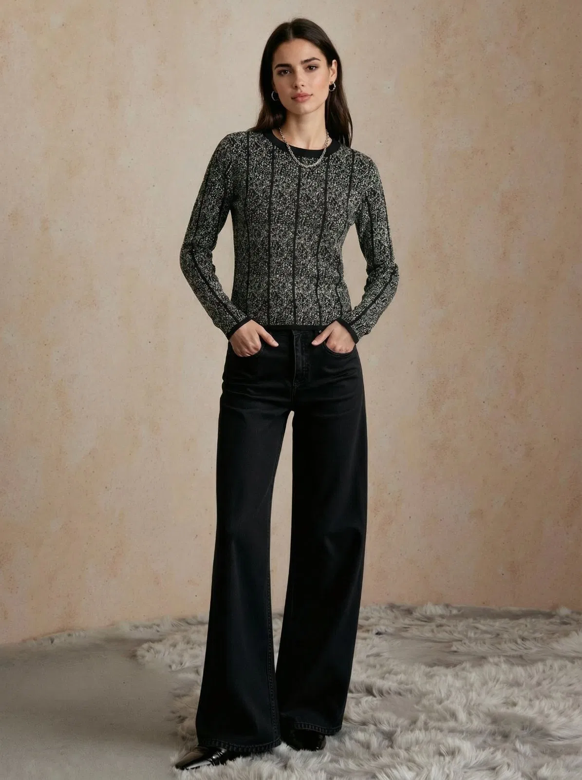 Trendy Women's Knitted Sweater for Fall and Winter Wear