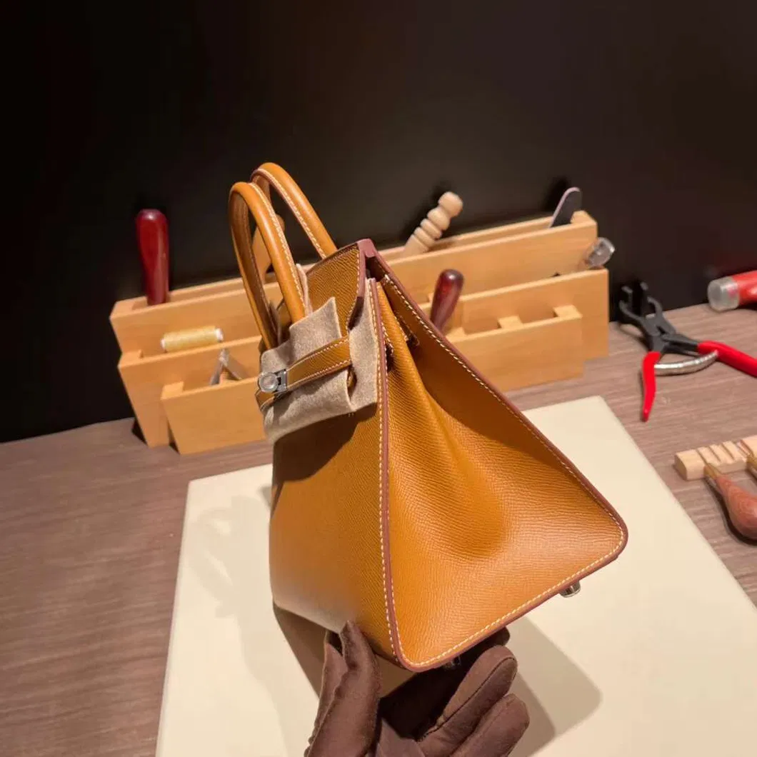 Handmade Leather Bag Detail 6