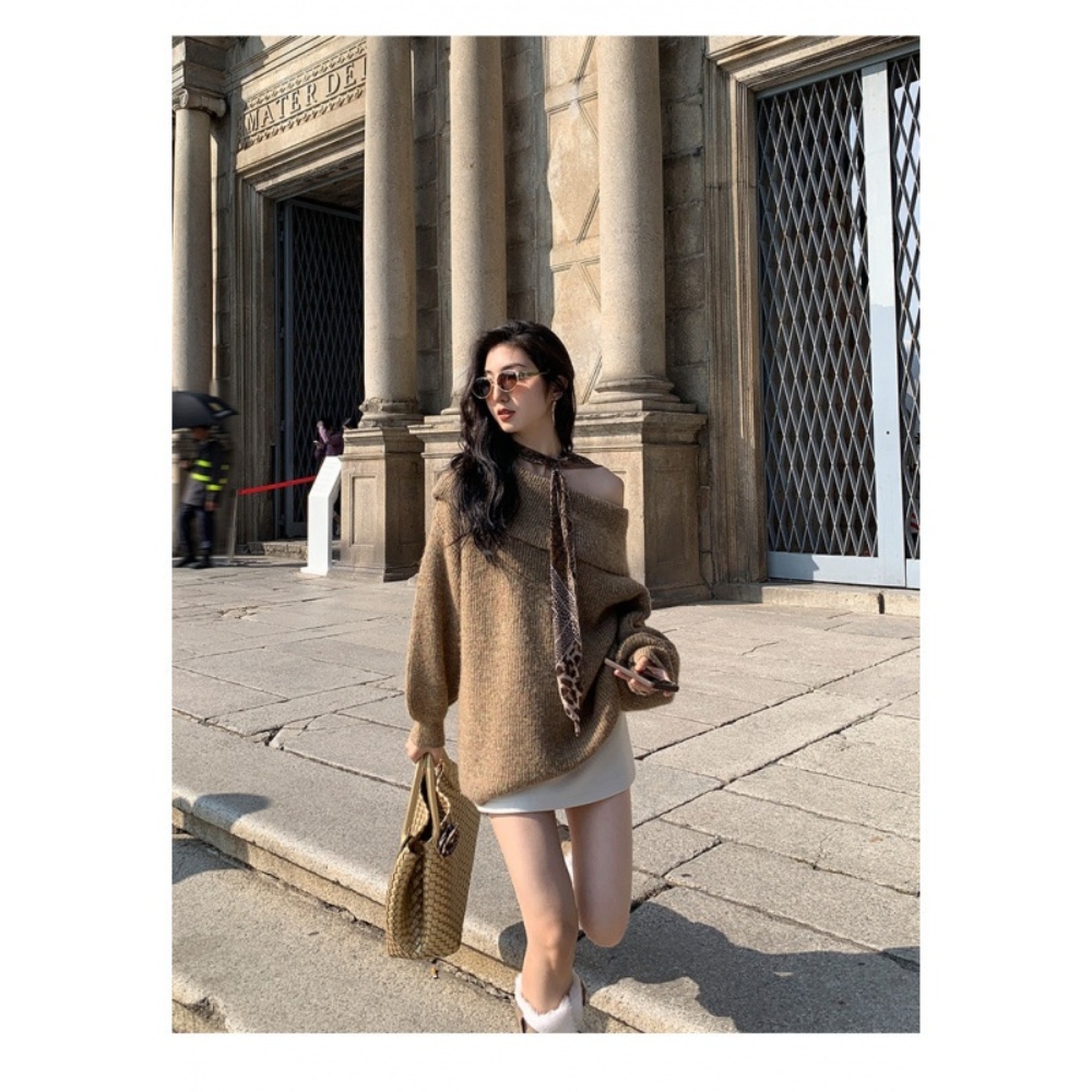 One-Character Crocheted Patchwork Anti-Wrinkle Standard Base Elegant Women's Autumn Winter Sweater Shoulder Top