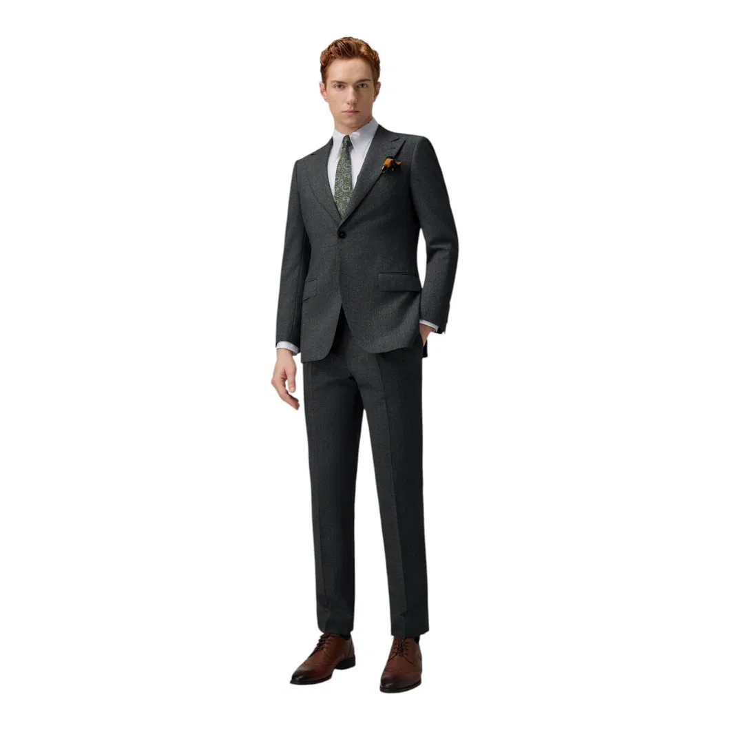 Suit Detail 3