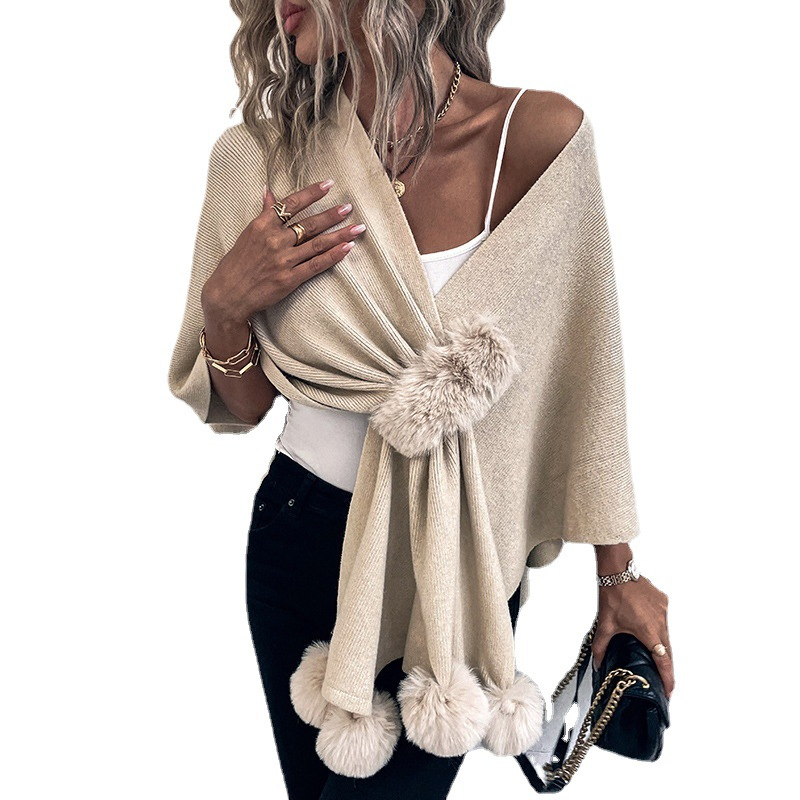 Fashionable Women's Knitwear with Sustainable Materials and Custom Options