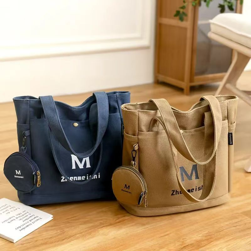 Versatile Chic Canvas Tote - Sustainable Fashion for Women
