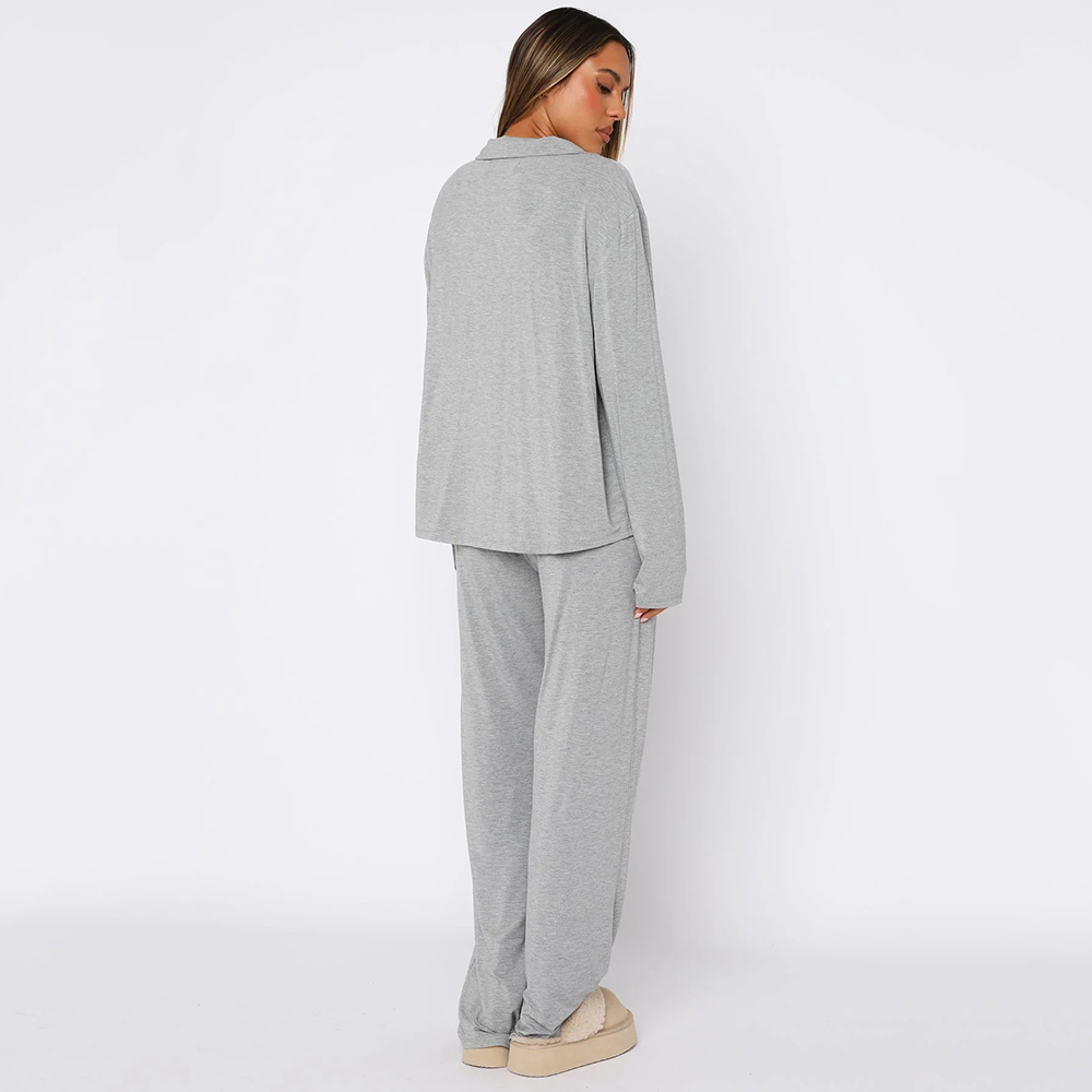 Beefey Plus Size Elegant Bamboo Sleepwear Women's Pajamas Set with Front Logo Support Soft Classic Loose Fit