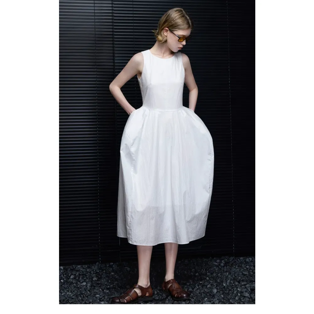 Women's Garment Wholesale Custom Cotton White Sleeveless 3D Bud Dress, Summer New Simple Versatile Business Commuter Casual Resort Wear for Export