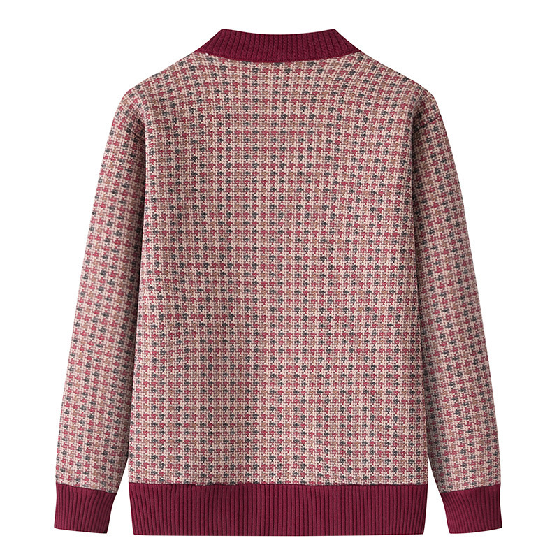Women's Winter Outerwear with Fleece Lining for Middle-aged and Elderly Ladies, Suitable for Autumn and Winter.