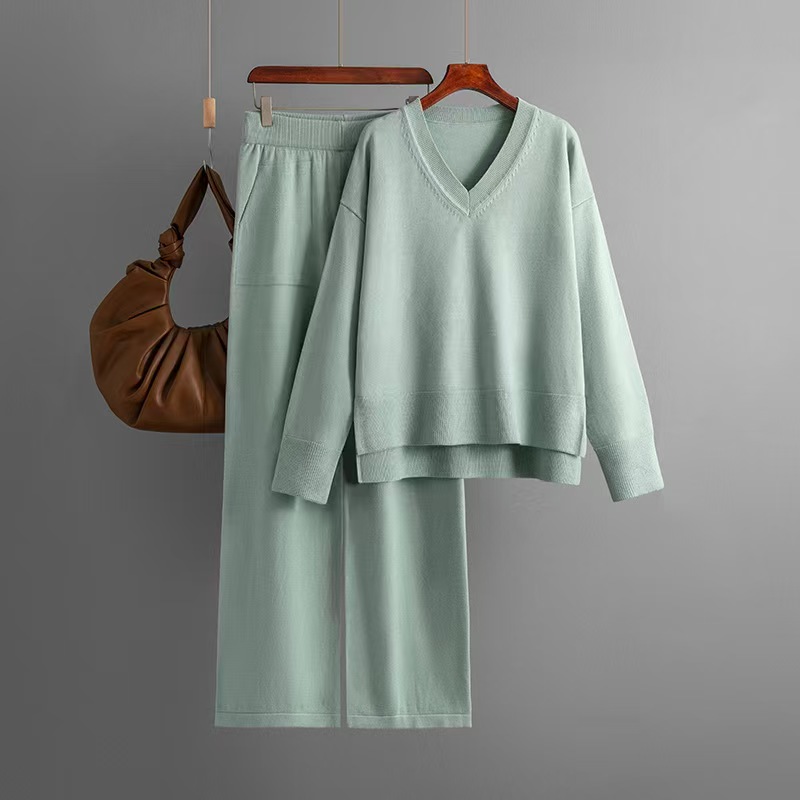Hot New Women's Solid Color Loungewear Sets Elegant and Soft Anti-Wrinkle for Autumn and Winter Fast Delivery