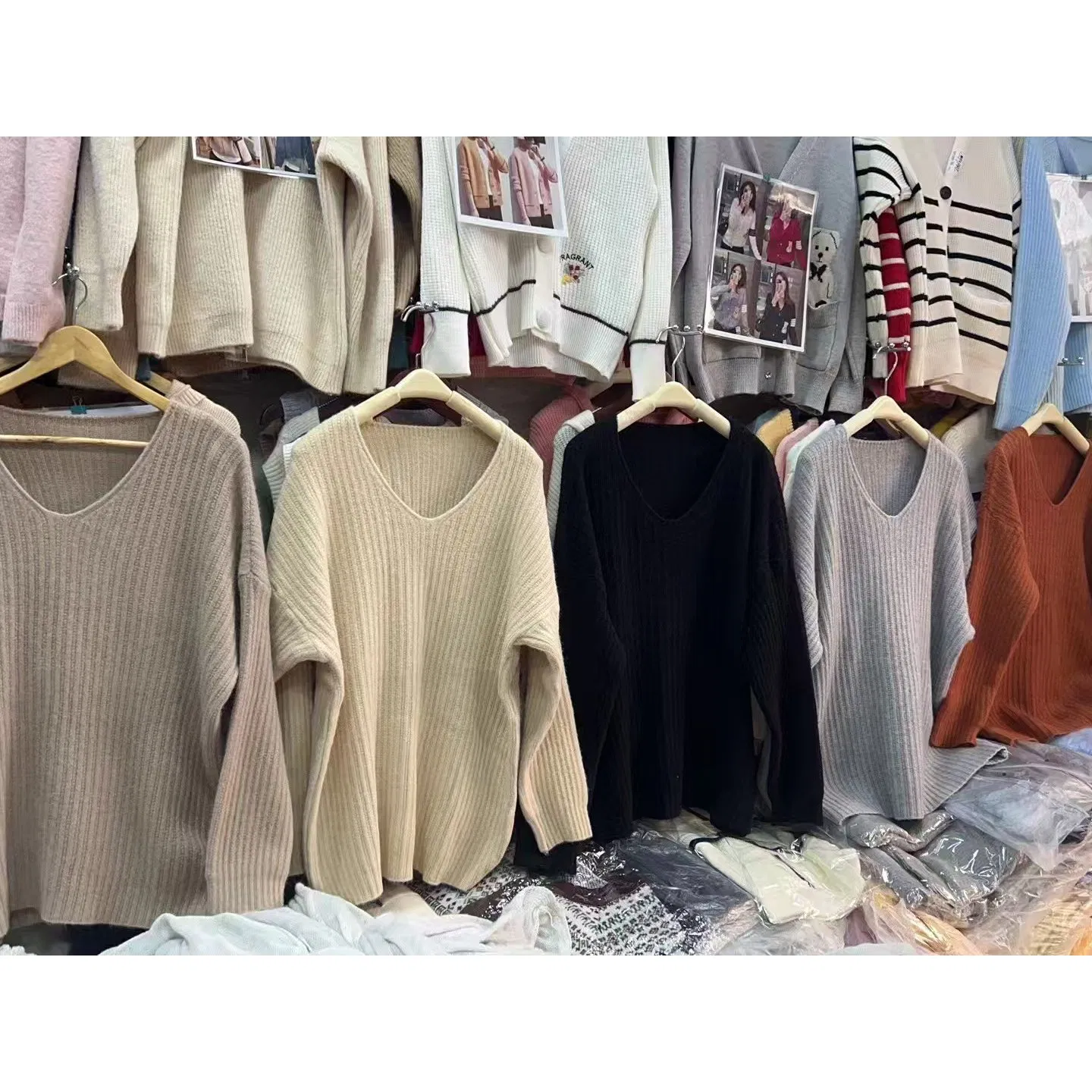 2026 Fashion Women's Cardigan Sweater: Stylish, Comfortable, and Elegant for Every Season