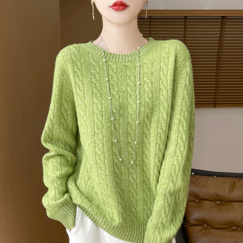 Women's New Soft Floral Yarn Neck Cable Knit Sweater Versatile Korean Style Wool Base Knitwear Loose and Fashionable