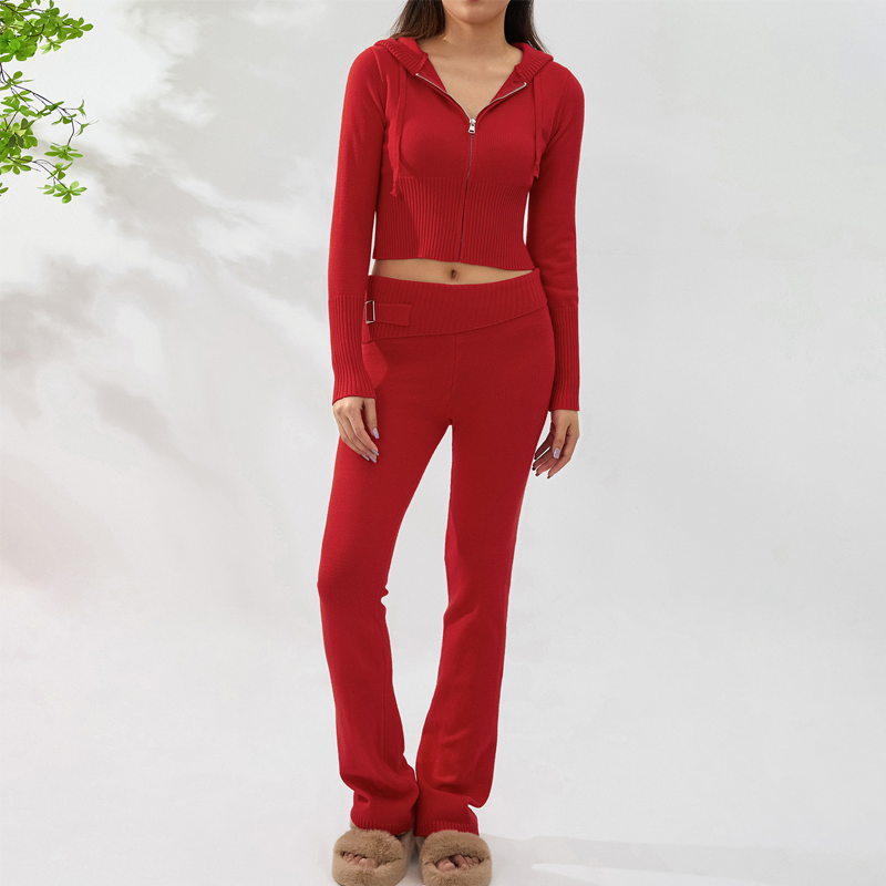 Fashionable Slim-Fit Women's Knitwear Set-Short Zip-Hoodie with Flared Trousers, Figure - Hugging Style