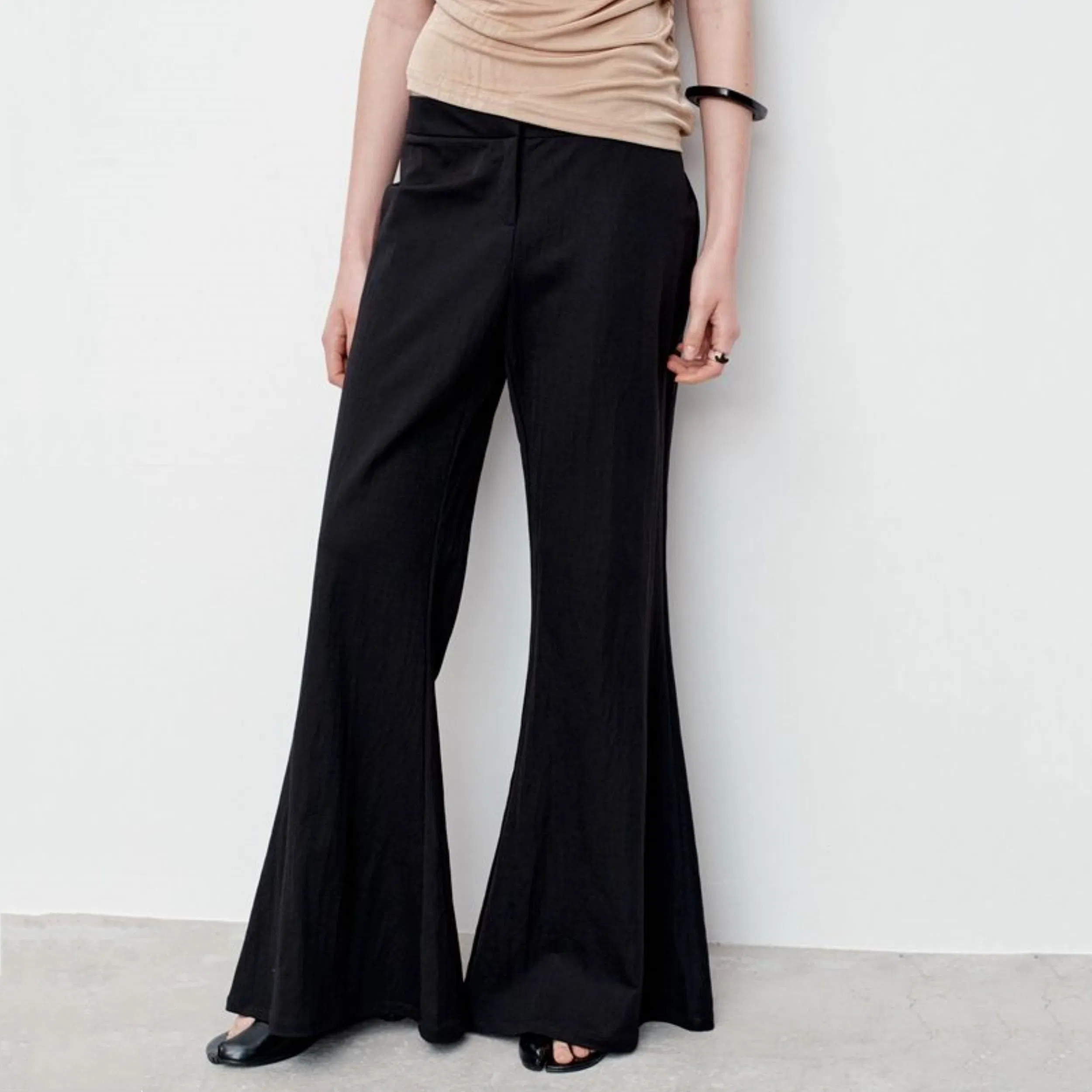 Factory Customized Ladies Summer Low-Rise Knitted Elastic Soft Skin-Friendly Flared Pants Casual Trousers