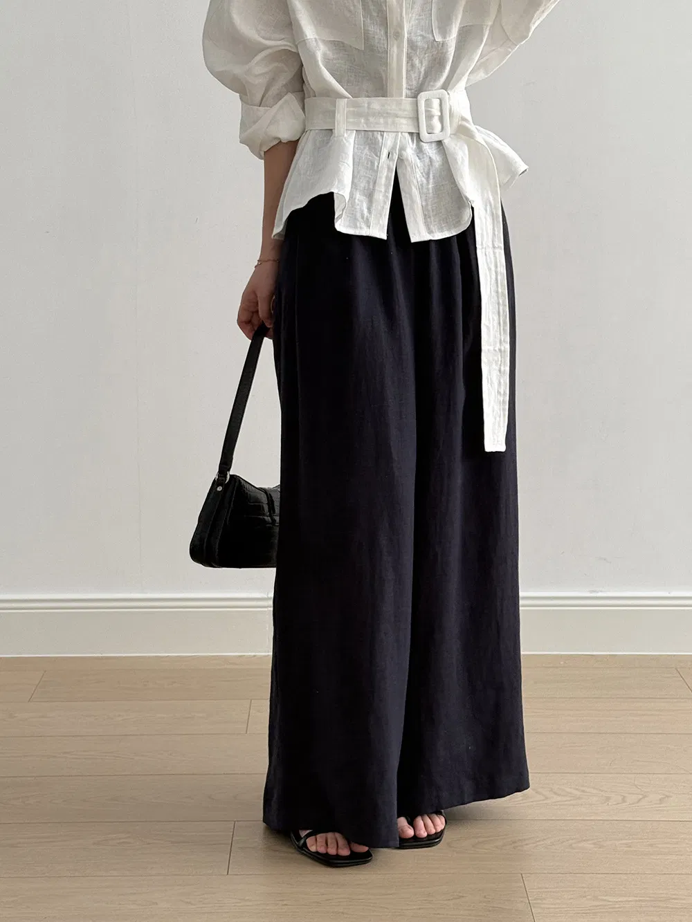 Trendy Thin Linen Trousers with Stretchy Waist for Women