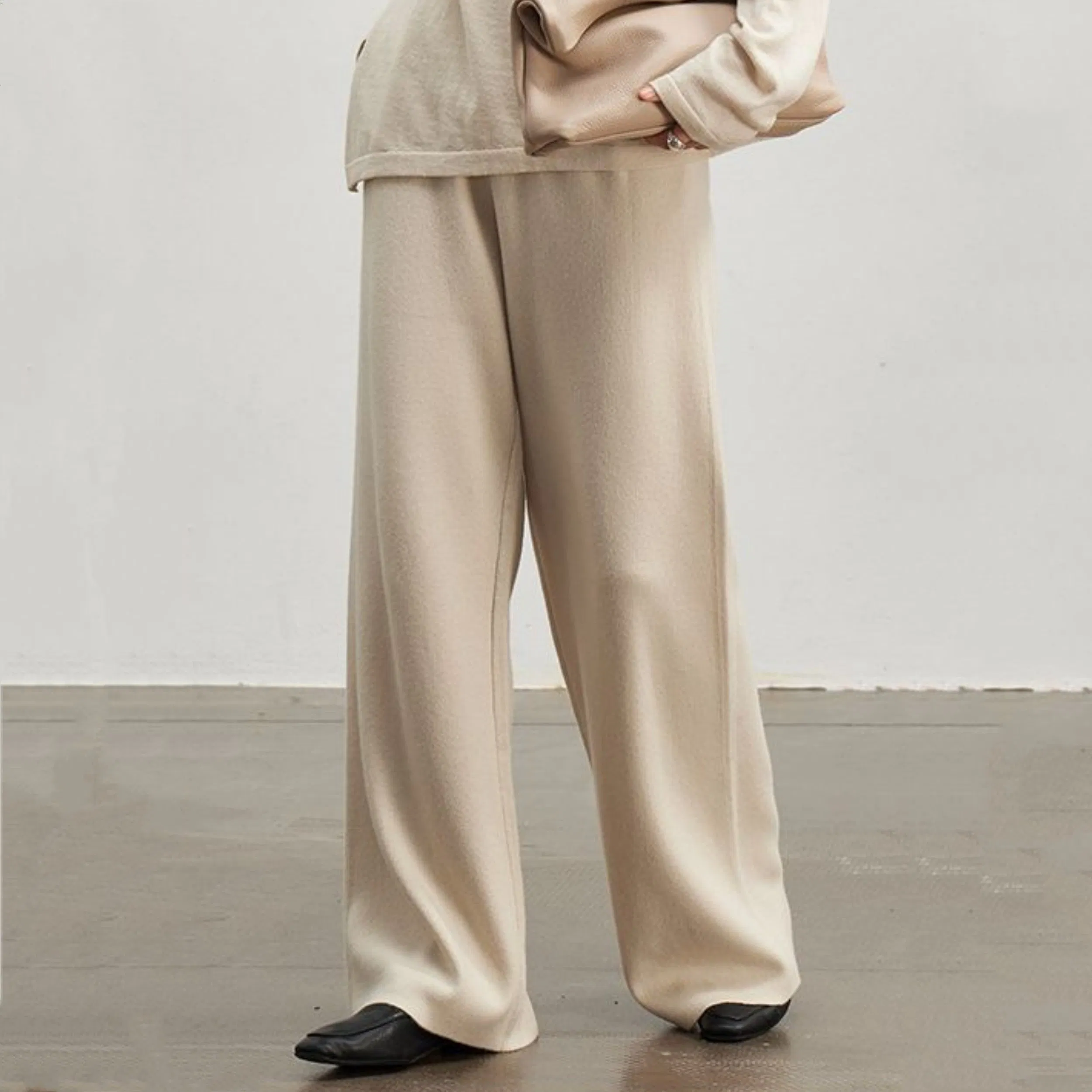 Factory Customization High-Waisted Wide-Leg Wool Trousers for Spring and Autumn, Drapey Warm Straight Knitted Trousers