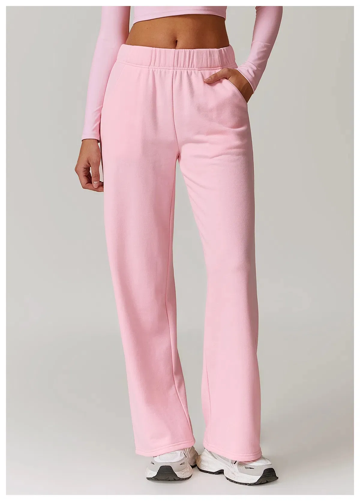 Women's Outdoor Straight Leg Sweatpants High Waist Cotton Blend Joggers with Pockets, Loose Fit Fall Winter Trousers