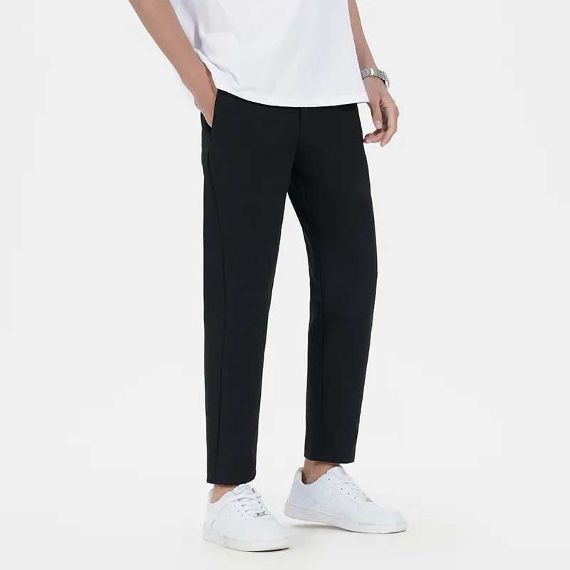 Men Trousers Detail