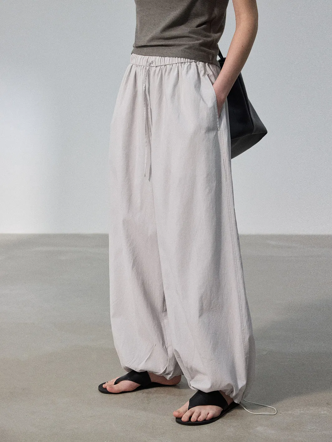 Women's Linen Wide Leg Trousers Detail 3