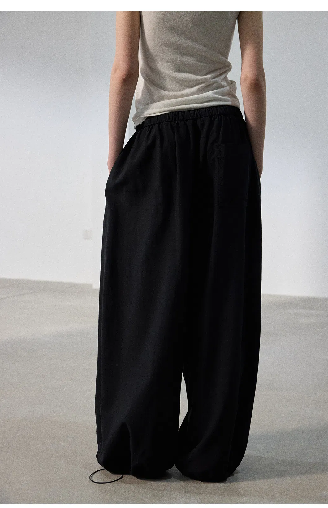 Women's Linen Wide Leg Trousers Detail 2